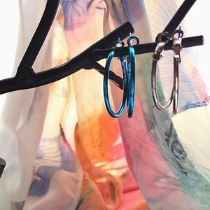 2 Pairs of Metallic Small Hoop Earrings